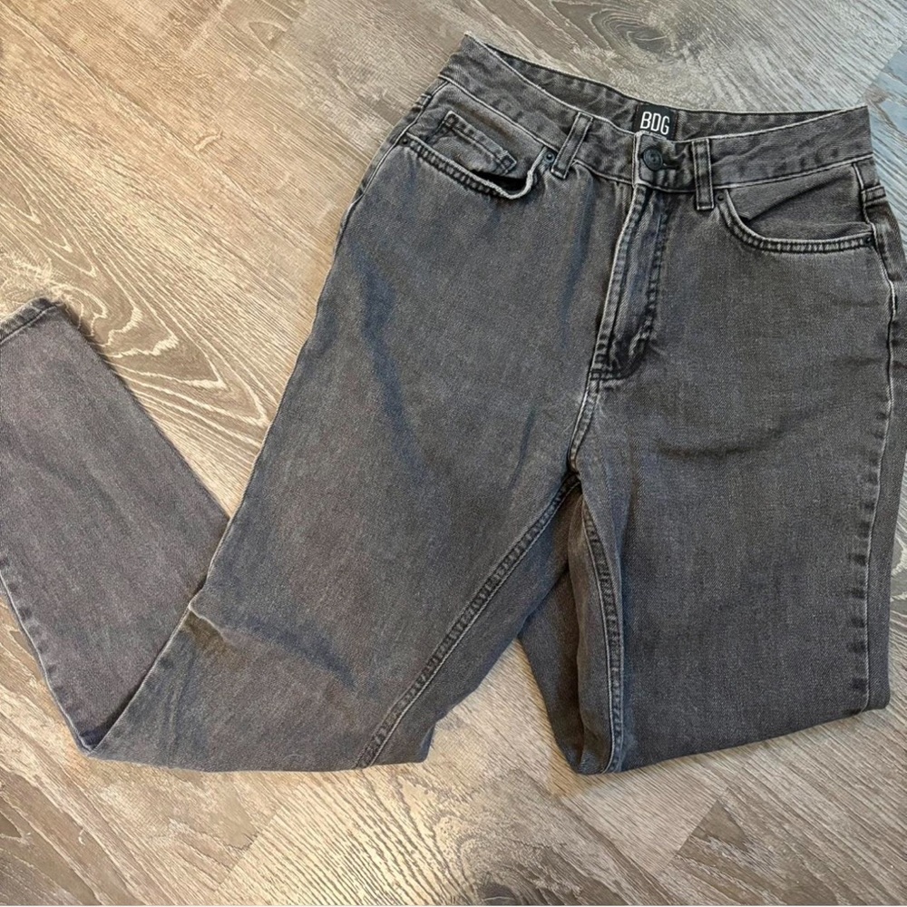 BLACK JEANS